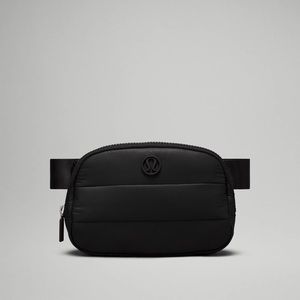 Lululemon Everywhere Belt Bag 1L *Wunder Puff*